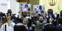 توقيف ضباط سابقين متهمين بجرائم حرب بينهم ابن عم بشار الأسد